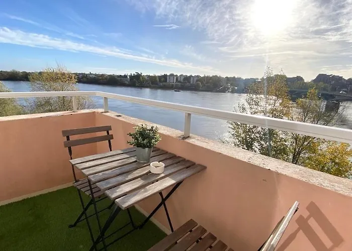 T2 Avec Superbe Vue Sur La Loire - Parking Nantes